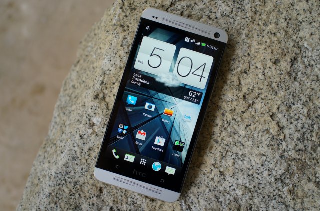 HTC One rocks 2