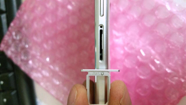 Samsugn Galaxy S6 leak SIM slot