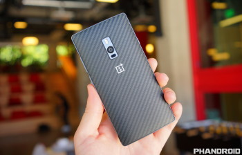 OnePlus 2 kevlar carbon fiber DSC09836