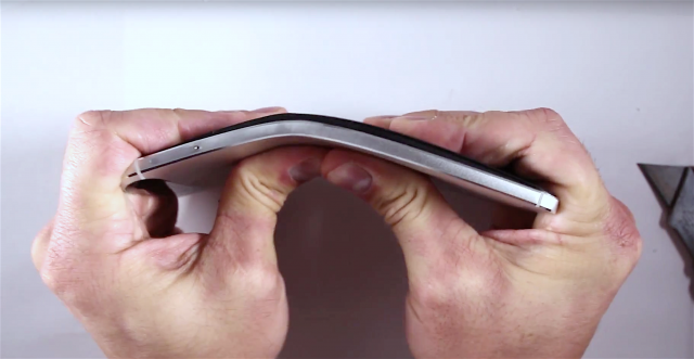 Nexus 6P bend test round 2