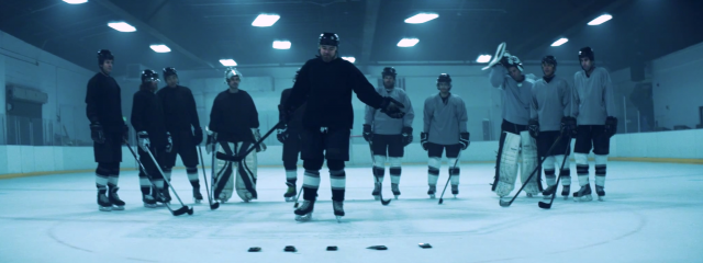 Samsung Galaxy S6 Active hockey puck test 1