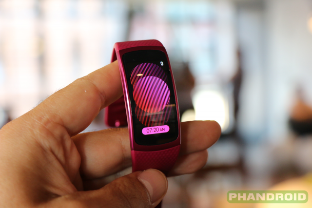 samsung-gear-fit2-featured-pink