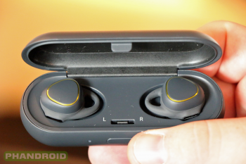 samsung-gear-iconx-case