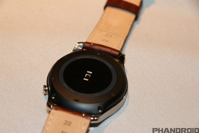 Gear S3 rear