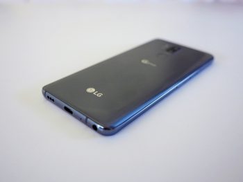 LG-G7 (1)