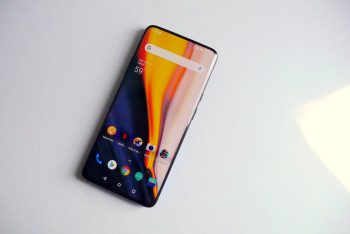 oneplus-7-pro-display (1)