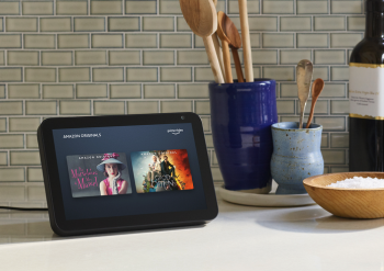 Amazon Echo Show 8 Lifestyle