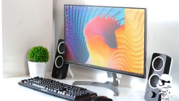 Best Monitors Lifestyle