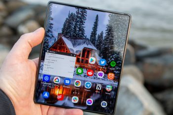 Samsung Galaxy Z Fold 2 Review_5277 (2)