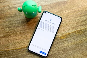 Android 12 Beta 3 Update hero
