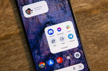 Android 12 Pixel 5 Wallpaper and Style Material You Themed Icons in Folder