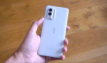 nokia-x30-handson